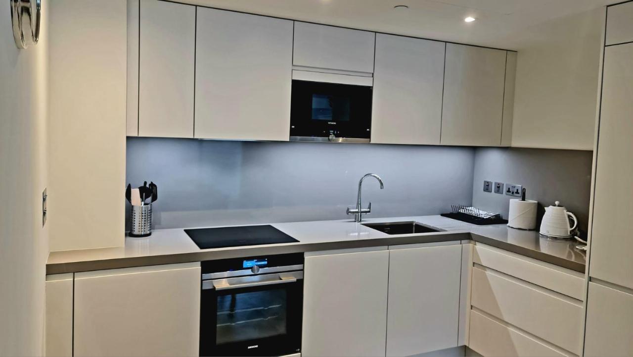 Luxury Apartment In Eurocity Gibraltar Zewnętrze zdjęcie